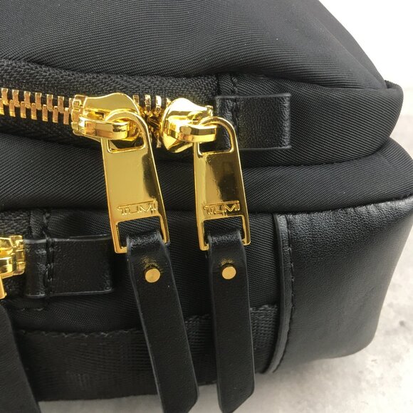 NWT Tumi CorssbodTumi Corssbody bag Voyageur Tory Blacky bag Voyageur Tory Black - Picture 8 of 11